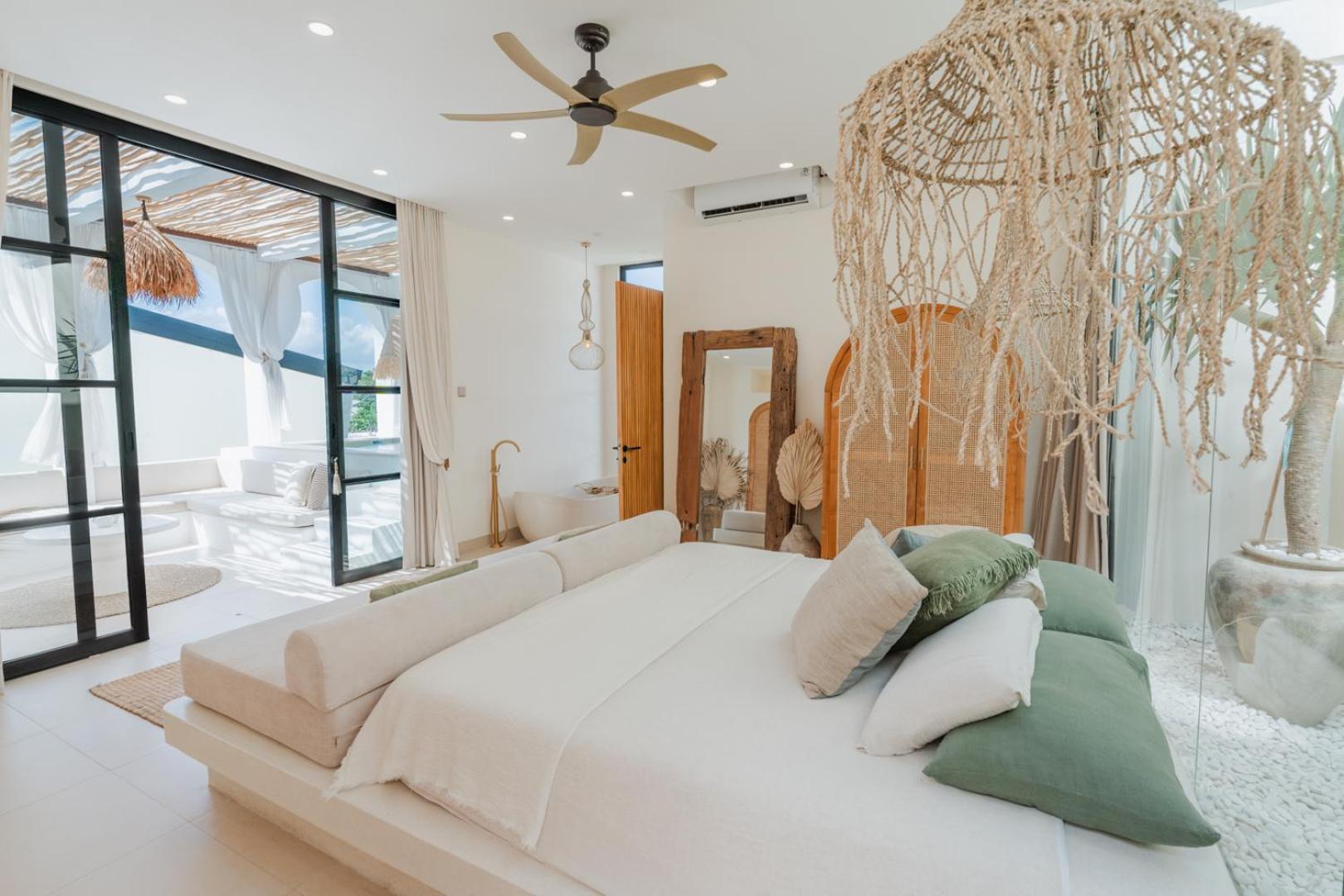 Coconut Villa *